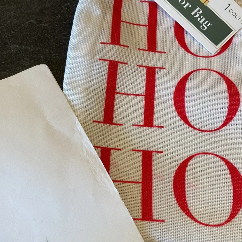 Lot of 25 red white HO HO HO favor gift party drawstring bags - NWT